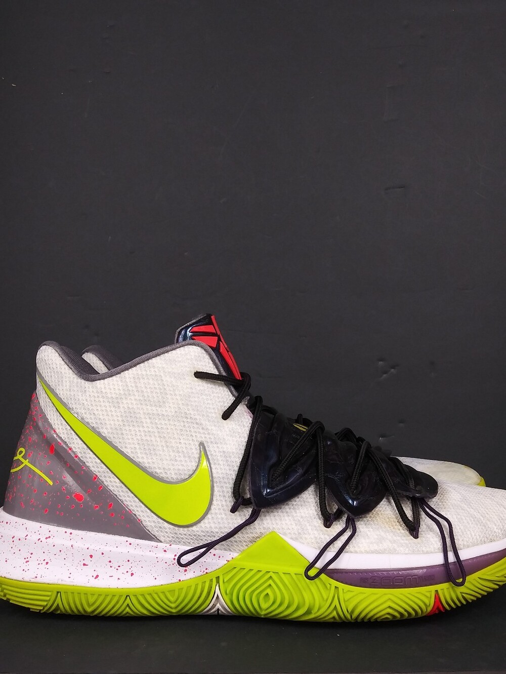 Size 13 - Nike Kyrie 5 Basketball Shoes Mamba Mentality Men's Sneakers